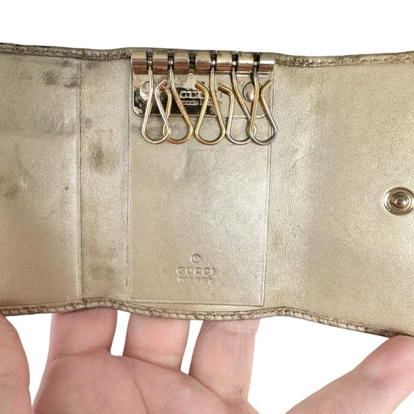 Authentic GUCCI Micro GG Bow Guccisima Champagne Gold Leather Card Key Holder - Picture 6 of 13